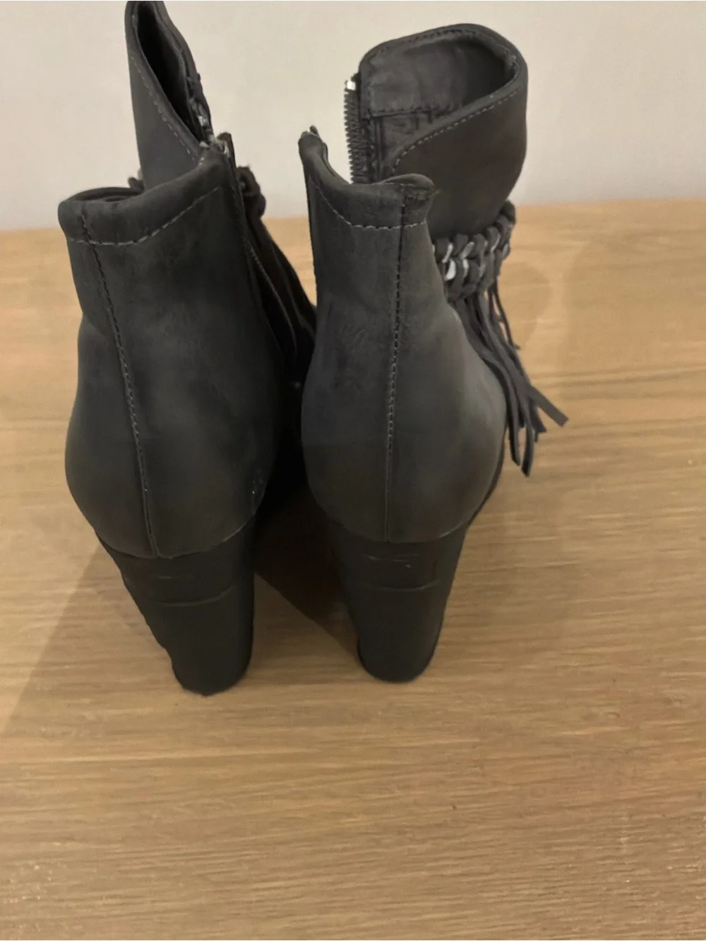 Wedge Fringe Ankle Boots - Gray